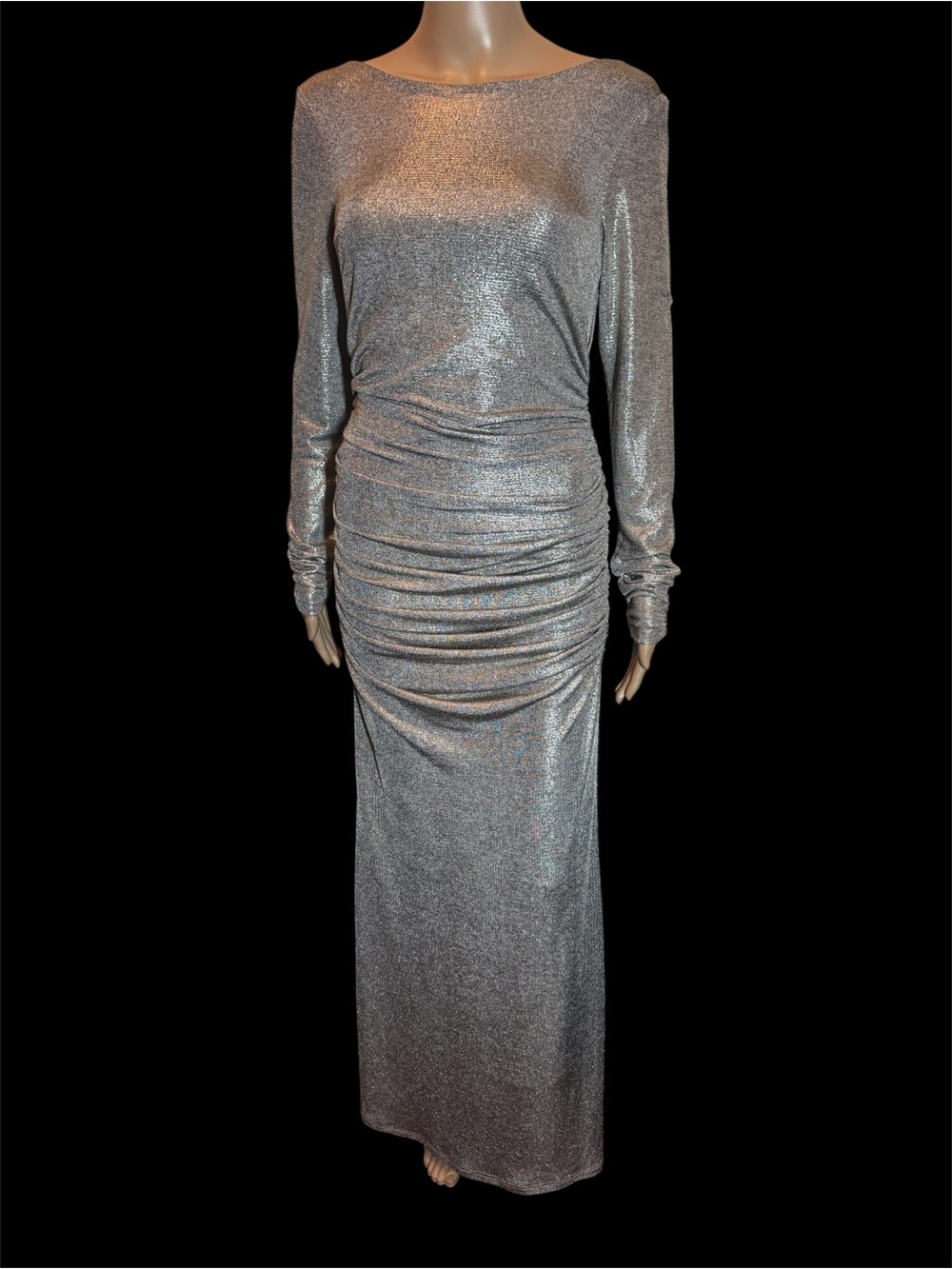 Vince Camuto Silver Metallic Long Sleeve Ruched Back Gown